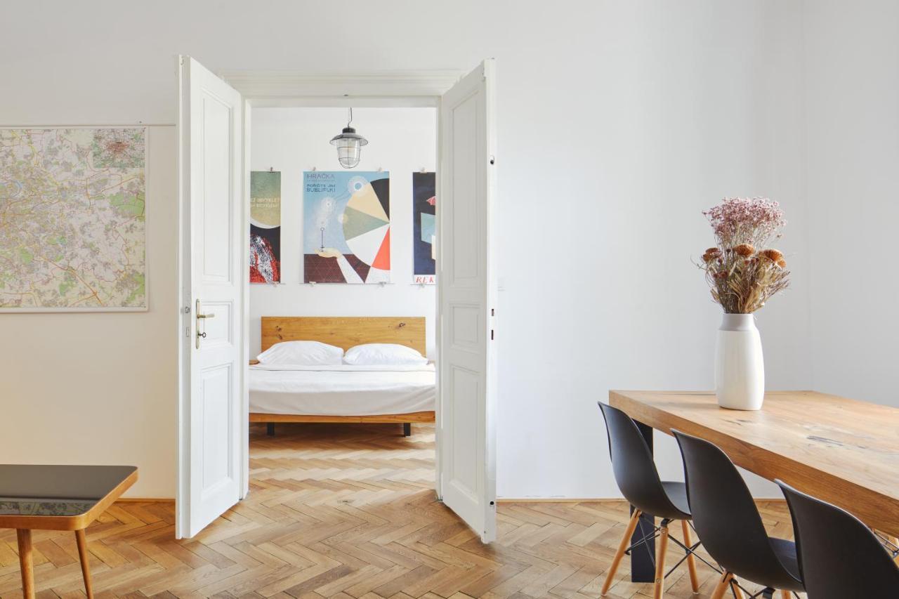 Daire Artsy Flat Near Wenceslas Square By Days Prag